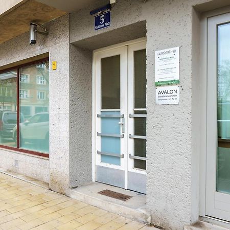 Vienna City Apartment Suedtiroler Platz Экстерьер фото